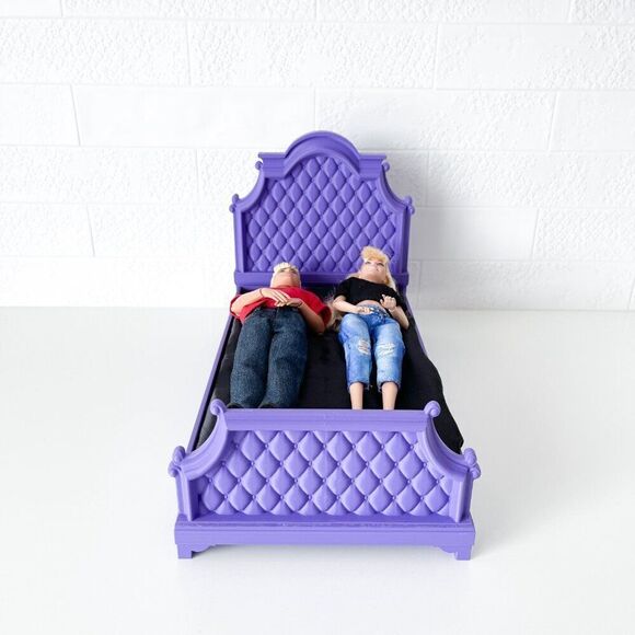 Purple Tufted Miniature Chesterfield Bed Queen Size 1:6 Scale Barbie Dollhouse - Picture 5 of 6